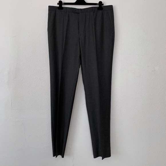 NWOT Burberry London wool flat front trouser